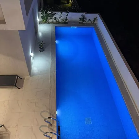 Enzo Seaside Maisonette & Pool * Kallithea (Chalkidiki)
